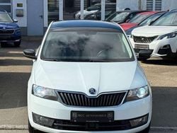 Weiß Gebraucht 2016 Skoda Rapid Emotion Plus Kombi | 6.498 € (Superpreis)