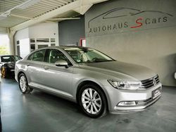 Silber Gebraucht 2015 VW Passat Highline Limousine | 15.950 € (Fairer Preis)