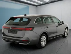 Neu 2025 VW Passat Kombi | 45.849 € (Guter Preis)