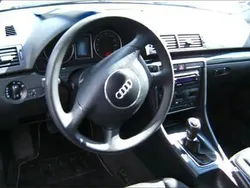 Grau Gebraucht 2001 Audi A4 Sport Limousine | 1.700 € (Guter Preis)