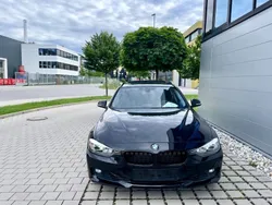 Schwarz Gebraucht 2013 BMW 330 Kombi | 18.999 € (Fairer Preis)