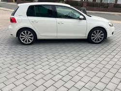 Weiß Gebraucht 2011 VW Golf VI Team Limousine | 6.500 € (Fairer Preis)
