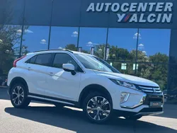 Weiß Gebraucht 2018 Mitsubishi Eclipse Cross Intro Edition SUV | 17.490 € (Teuer)