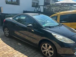 Schwarz Gebraucht 2007 Peugeot 207 CC Cabrio | 2.100 € (Superpreis)