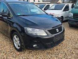 Schwarz Gebraucht 2011 Seat Alhambra Van / Kleinbus | 5.900 € (Fairer Preis)