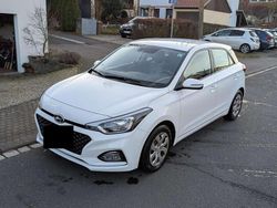 Gebraucht 2019 Hyundai i20 Trend Limousine | 12.070 € (Fairer Preis)