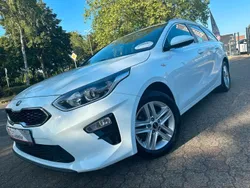 Weiß Gebraucht 2019 Kia Ceed Sportswagon Vision Kombi | 10.300 € (Fairer Preis)