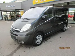 Schwarz Gebraucht 2014 Opel Vivaro Van | 12.000 € (Teuer)