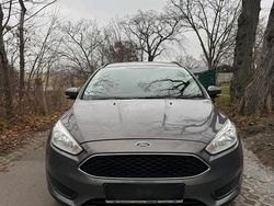 Braun Gebraucht 2015 Ford Focus Kombi | 4.800 € (Guter Preis)