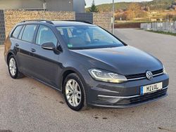 Grau Gebraucht 2020 VW Golf VII Kombi | 9.900 € (Guter Preis)