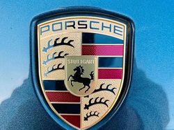 Grau Gebraucht 2016 Porsche Macan SUV | 33.000 € (Fairer Preis)