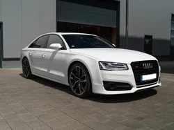 Weiß Gebraucht 2017 Audi S8 plus Ambiente Limousine | 49.900 € (Guter Preis)