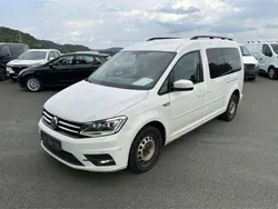 Candyweiß Gebraucht 2016 VW Caddy Comfortline Van / Kleinbus | 9.750 € (Teuer)