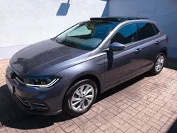 Grau Neu 2024 VW Polo Style Limousine | 24.990 € (Etwas zu teuer)