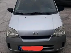 Grau Gebraucht 2004 Daihatsu Cuore Kleinwagen | 500 €