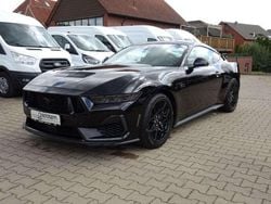 Schwarz Neu 2025 Ford Mustang GT Fastback Coupé | 56.490 € (Guter Preis)
