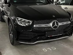 Schwarz Gebraucht 2019 Mercedes GLC200 AMG line SUV | 36.000 € (Fairer Preis)