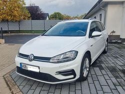 Weiß Gebraucht 2021 VW Golf VII R-line Kombi | 17.990 € (Superpreis)