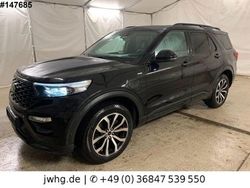 Agate black (metallic) Gebraucht 2022 Ford Explorer ST-Line SUV | 34.450 €
