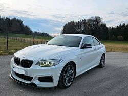 Weiß Gebraucht 2014 BMW M235 M Performance Coupé | 26.999 € (Etwas zu teuer)