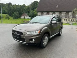 Braun Gebraucht 2013 Mitsubishi Outlander Intense+ SUV | 7.900 € (Superpreis)