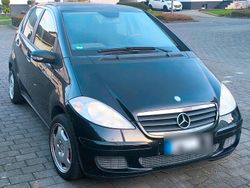 Schwarz Gebraucht 2005 Mercedes A150 Kleinwagen | 1.900 € (Fairer Preis)