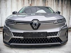 Grau Gebraucht 2022 Renault Mégane Equilibre Limousine | 19.800 € (Fairer Preis)