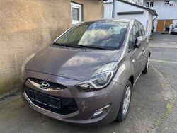 Braun Gebraucht 2011 Hyundai ix20 Trend Kleinwagen | 5.099 € (Etwas zu teuer)