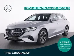Silber metalliclack hightechs Gebraucht 2023 Mercedes E220 Avantgarde Kombi | 45.715 € (Guter Preis)