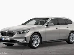 Grau Gebraucht 2024 BMW 520 Comfort Edition Kombi | 52.990 € (Superpreis)