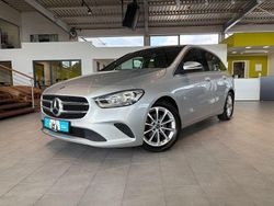 Silber Gebraucht 2020 Mercedes B180 Business Van / Kleinbus | 21.995 € (Fairer Preis)