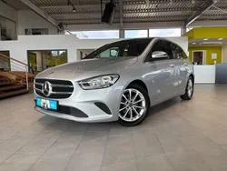 Silber Gebraucht 2020 Mercedes B180 Business Van / Kleinbus | 22.795 € (Teuer)