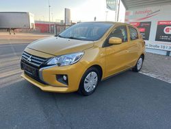 Gelb Gebraucht 2021 Mitsubishi Space Star Basis Limousine | 7.900 € (Guter Preis)