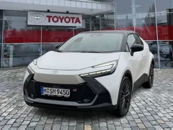 Platinumweiß perlef Gebraucht 2024 Toyota C-HR Sport SUV | 38.490 €