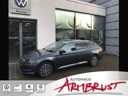 Grau (quarz grau (grau)) Gebraucht 2021 Skoda Superb Style Kombi | 25.950 € (Fairer Preis)