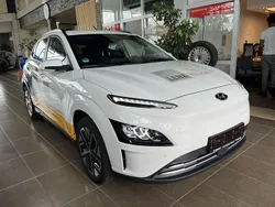 Weiß Gebraucht 2023 Hyundai Kona SUV | 18.800 € (Superpreis)