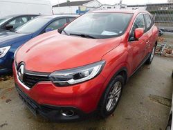 Feuerrot Gebraucht 2018 Renault Kadjar Collection SUV | 13.950 € (Fairer Preis)