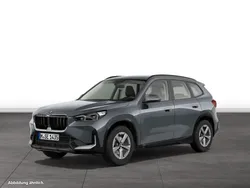 Grau Gebraucht 2024 BMW X1 SUV | 45.479 € (Fairer Preis)
