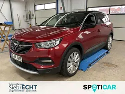 Rot Gebraucht 2021 Opel Grandland X Innovation SUV | 22.689 € (Fairer Preis)