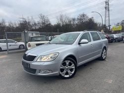 Silber Gebraucht 2013 Skoda Octavia Elegance Kombi | 3.750 € (Superpreis)
