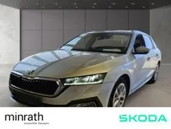 Silber Gebraucht 2021 Skoda Octavia Style Kombi | 20.610 € (Fairer Preis)