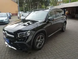 Mercedes GLB220