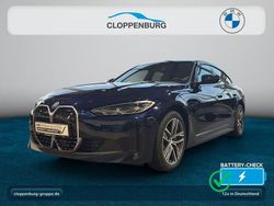 Blau Gebraucht 2023 BMW i4 Shadowline Limousine | 34.985 € (Superpreis)