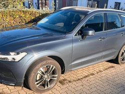 Blau Gebraucht 2020 Volvo XC60 SUV | 26.500 € (Guter Preis)