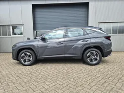 Ecotronic gray Neu 2025 Hyundai Tucson SUV | 27.680 € (Superpreis)