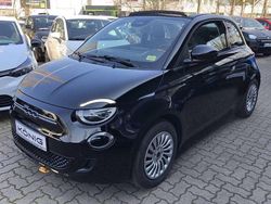 Schwarz Gebraucht 2025 Fiat 500C Red Cabrio | 27.789 €