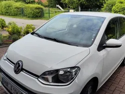 Weiß Gebraucht 2018 VW up! Sound Kleinwagen | 7.500 € (Fairer Preis)