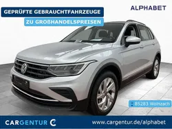 Reflexsilber (metallic) Gebraucht 2021 VW Tiguan Life SUV | 22.607 € (Guter Preis)