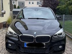 Schwarz Gebraucht 2017 BMW 220 Active Tourer M Sport Van / Kleinbus | 15.850 € (Superpreis)