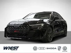 Mythosschwarz metallic Neu 2024 Audi RS3 Ambiente Kleinwagen | 88.535 €